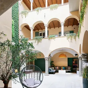 Rego - Boutique With Some Off-site In A Charming Historic District Close To Upper Town Appartement Bergame